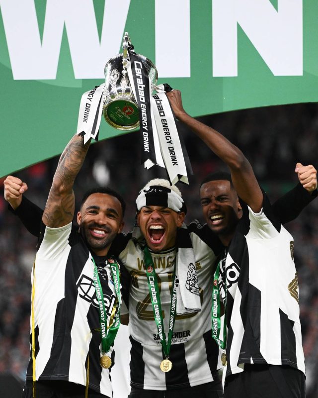 نيوكاسل بطل كأس الرابطة