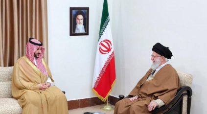 الملك سلمان يبعث رسالة خطية إلى مرشد الجمهورية الإسلامية الإيرانية