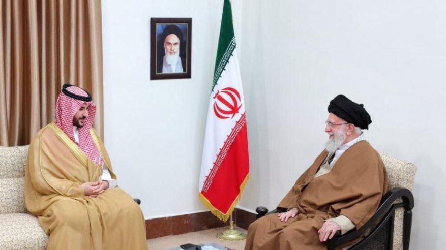 الملك سلمان يبعث رسالة خطية إلى مرشد الجمهورية الإسلامية الإيرانية