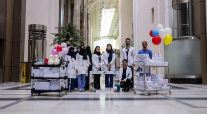 طيران ناس يعايد الأطفال في أكثر من 5 مستشفيات بألف هدية