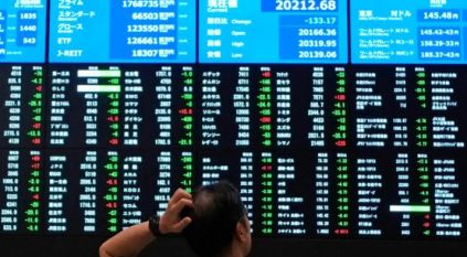 مؤشر الأسهم اليابانية يهبط بنسبة تصل إلى 8%