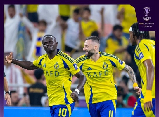 كاواساكي يتقدم على النصر في الشوط الأول