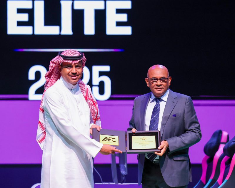 النصر بطل النخبة الإلكترونية