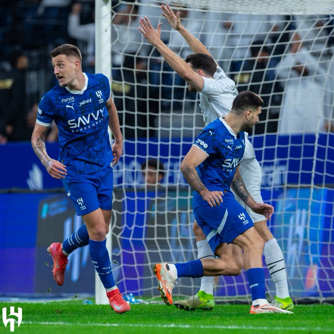 الهلال والشباب