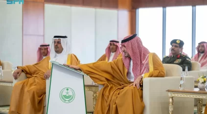 عبدالعزيز بن سعود يدشن عدة مشروعات تابعة لوزارة الداخلية في منطقة مكة المكرمة