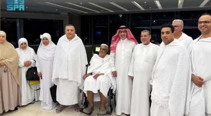 السفير الحصيني يودّع ضيوف برنامج خادم الحرمين الشريفين من حجاج مصر