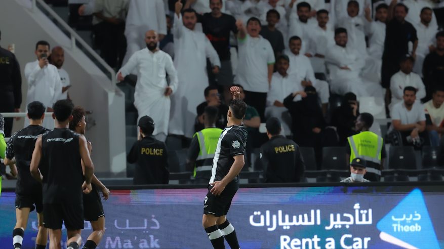 في الشوط الأول.. تفوق الشباب ضد الأهلي بثنائية