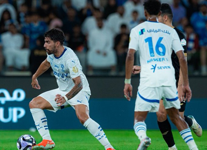 تعادل الوحدة والهلال في الشوط الأول