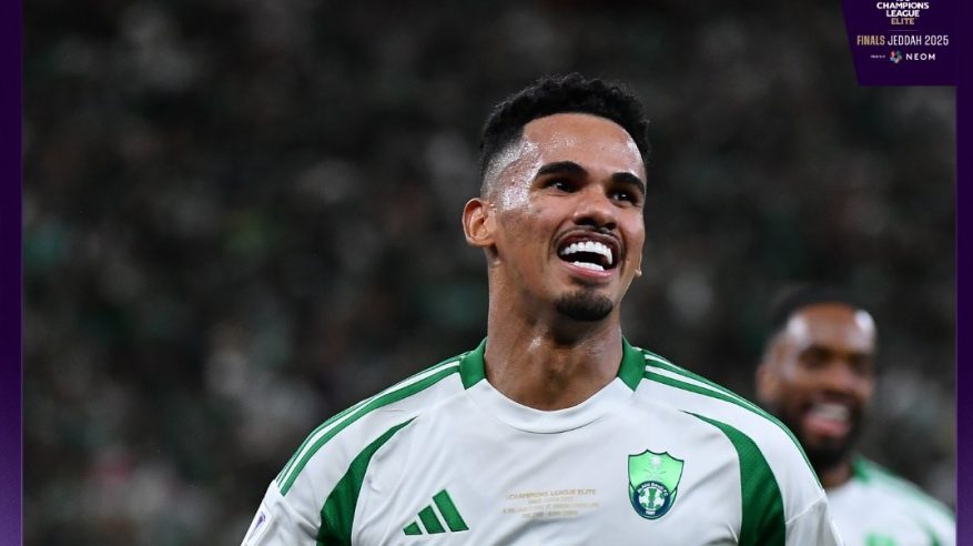 في 7 دقائق.. الأهلي يزور شباك كاواساكي مرتين