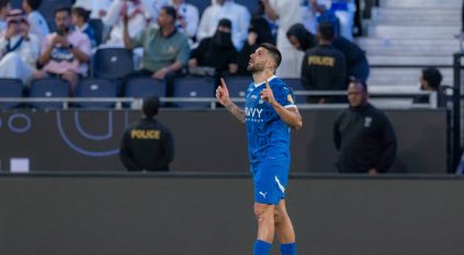 بهدف ميتروفيتش.. تقدم الهلال ضد العروبة في الشوط الأول