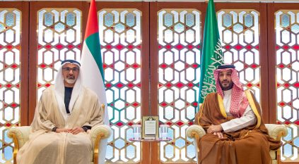 ولي العهد يلتقي ولي عهد أبوظبي