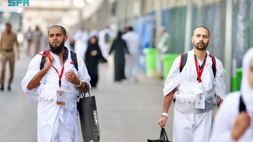 السديس يحث الحجاج على كثرة التلبية من حين الإحرام بالحج إلى الشُّروع في رمي جمرة العقبة