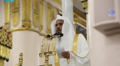خطيب المسجد النبوي: الثبات على الطاعة حتى الممات من أعظم الفتوحات