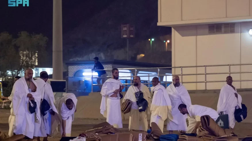 ضيوف الرحمن يستقرون في مشعر مزدلفة