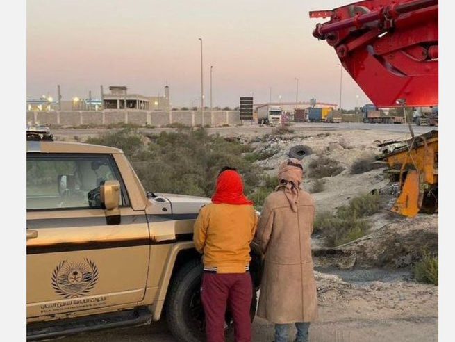 ضبط مقيمين لتلويثهما البيئة بتفريغ مواد خرسانية في الشرقية
