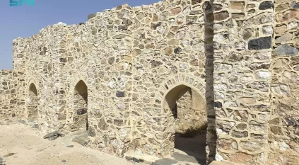 قصر مشرفة.. واحة أثرية وارفة الظلال