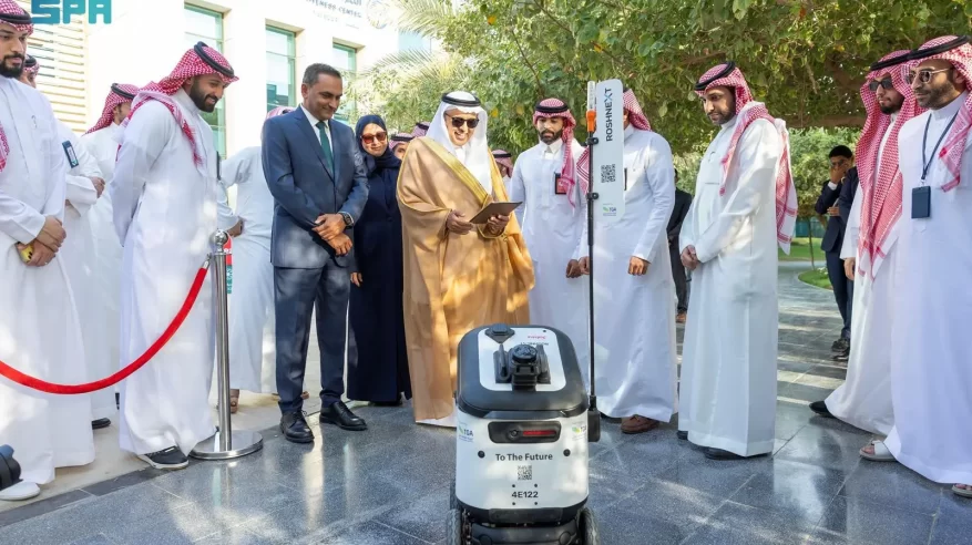 إطلاق تجربة التوصيل باستخدام مركبات ذاتية القيادة في واجهة روشن 