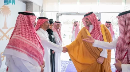 عبدالعزيز بن سعود يتابع سير العمل في وكالة وزارة الداخلية للأحوال المدنية