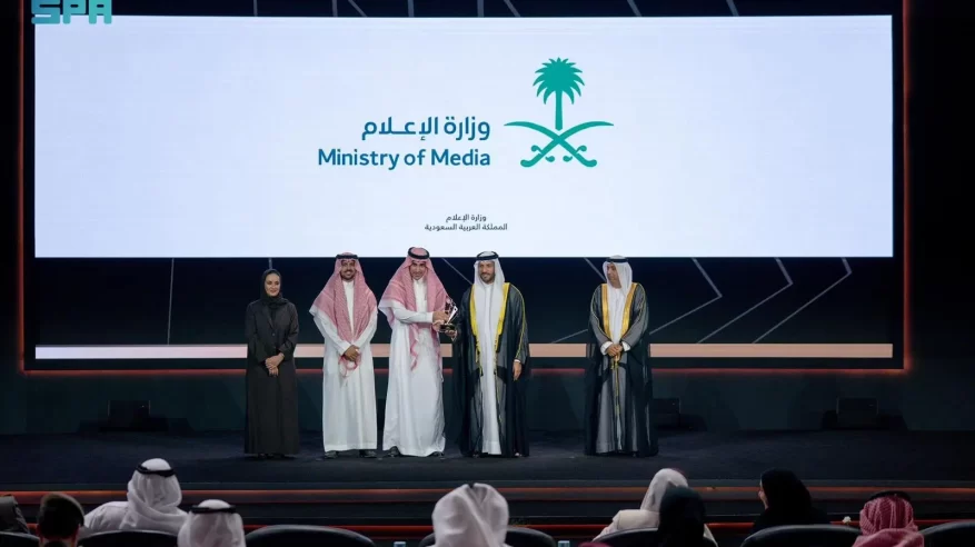 وزارة الإعلام تفوز بثلاث جوائز في جائزة الشارقة للاتصال الحكومي 2025
