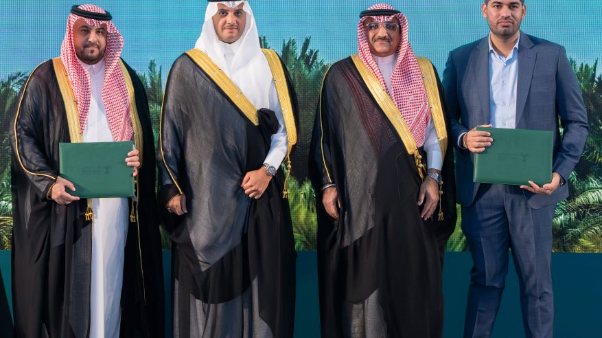 سعود بن طلال يُدشِّن موسم صرام الأحساء لعام 2025