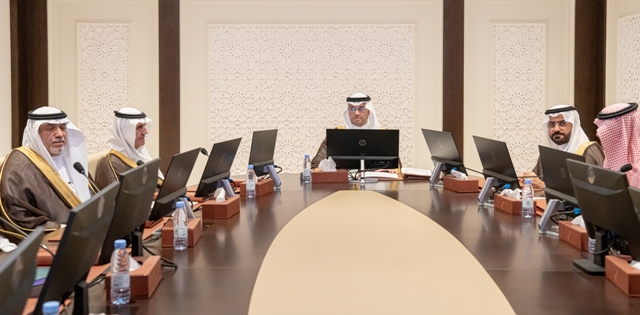 محافظ الأحساء يوجه بسرعة إنجاز مشروع مستشفى جامعة الملك فيصل التعليمي