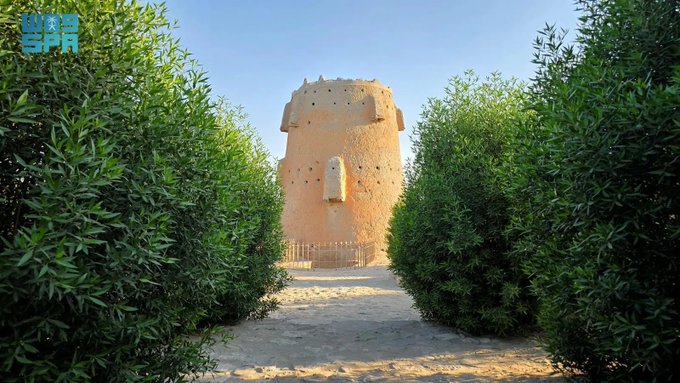 برج الطوية بالجبيل.. حكاية حصن صامد منذ 100 عام