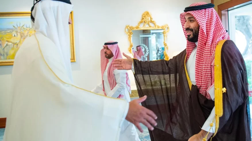 محمد بن سلمان في الدوحة.. مرجعية التشاور لوحدة الصف والموقف