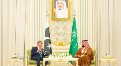 ولي العهد ورئيس وزراء باكستان يوقعان على اتفاقية الدفاع الإستراتيجي المشترك