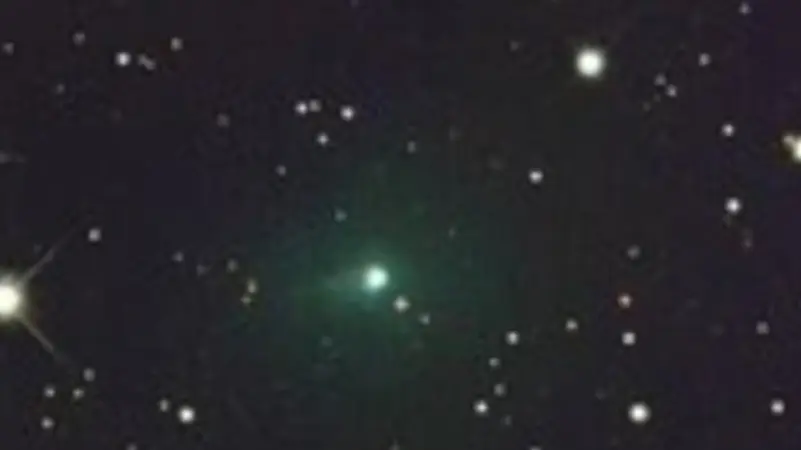 مذنب غامض يحير العلماء