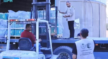 وصول قافلة إغاثية سعودية جديدة إلى قطاع غزة