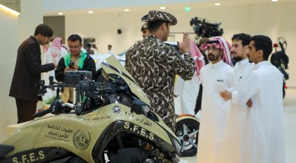 الأمن البيئي يستعرض أحدث التقنيات والآليات بمعرض الصقور والصيد السعودي الدولي 2025