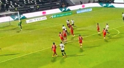 الشباب يتعادل مع ضمك في دوري روشن