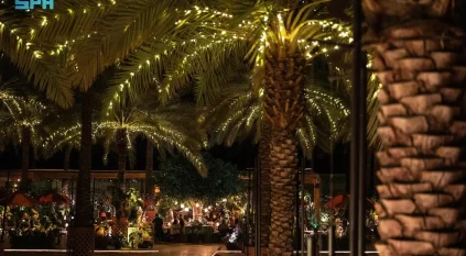 واحات النخيل في العُلا.. محطات مضيئة لأشهر المطاعم العالمية