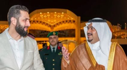 الرئيس السوري يغادر الرياض وفي مقدمة مودعيه نائب أمير المنطقة