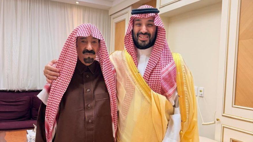 ولي العهد يزور الشيخ بدر بن هزاع بن شقير الدويش في المستشفى