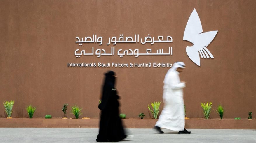 أكثر من 700 ألف زائر لمعرض الصقور والصيد السعودي 2025 خلال 10 أيام