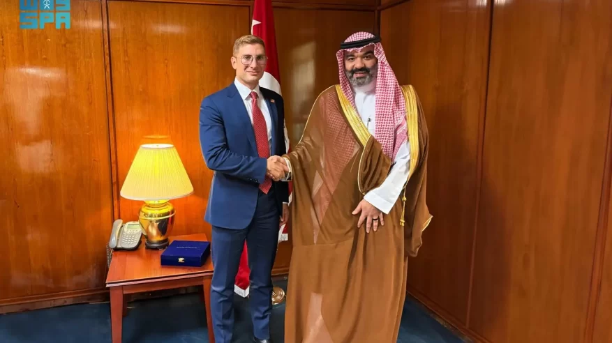 السواحه يناقش تعزيز الشراكة بين السعودية وأمريكا في الابتكار والتقنيات النظيفة