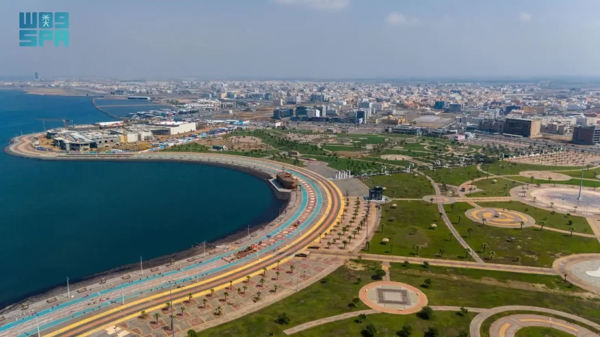 الواجهة البحرية بجيزان.. مرايا الجمال وأنفاس البحر