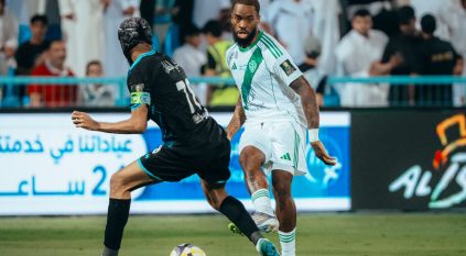 الأهلي يكسب الباطن بثلاثية نظيفة ويبلغ ربع نهائي كأس الملك