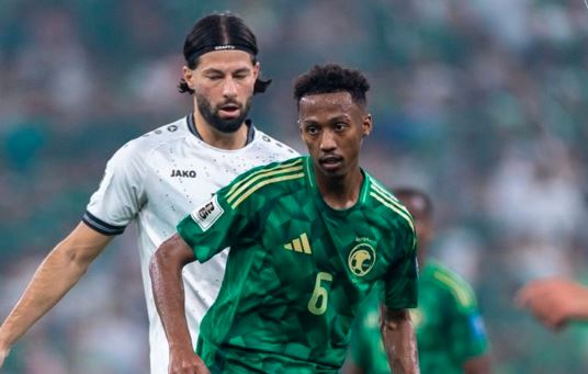 السعودية ضد العراق.. نهاية الشوط الأول بالتعادل السلبي