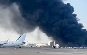 حريق في المطار الرئيسي يوقف حركة الطيران ببنجلاديش