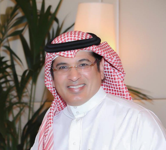 محمد الحارثي يودع هيئة الإذاعة والتلفزيون ويرحب بالزيد خلفًا له