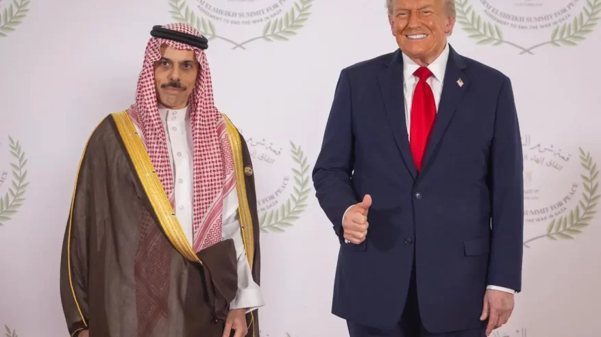 فيصل بن فرحان يترأس وفد السعودية في قمة شرم الشيخ للسلام