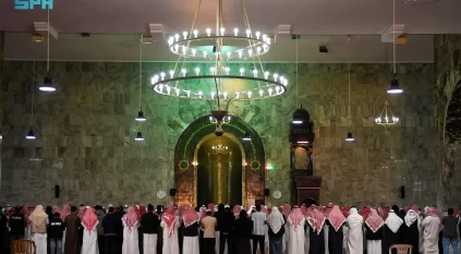 المصلون يؤدون صلاة الاستسقاء في جميع مناطق المملكة