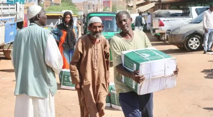 سلمان للإغاثة يوزّع 440 سلة غذائية في السجانة بالخرطوم