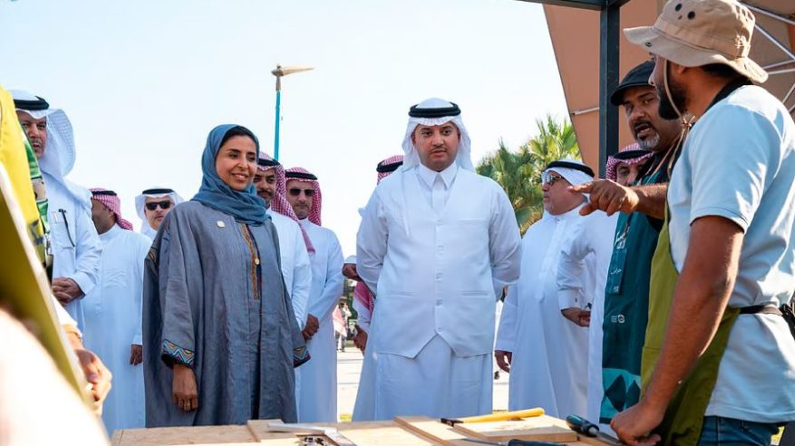 محافظ الأحساء يزور “معسكر وِرث” ويطلع على البرامج التدريبية العملية والنظرية