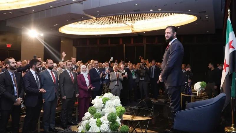 مجلس الأمن يرفع العقوبات عن الشرع ووزير الداخلية السوري