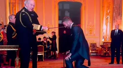 رسميًا.. السير بيكهام يتسلم وسام الفارس من الملك تشارلز