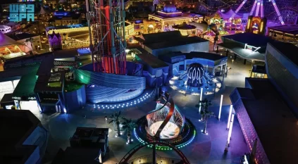 في قلب جبال طويق.. “القدية” تفتتح أول أصولها “Six Flags Qiddiya City”