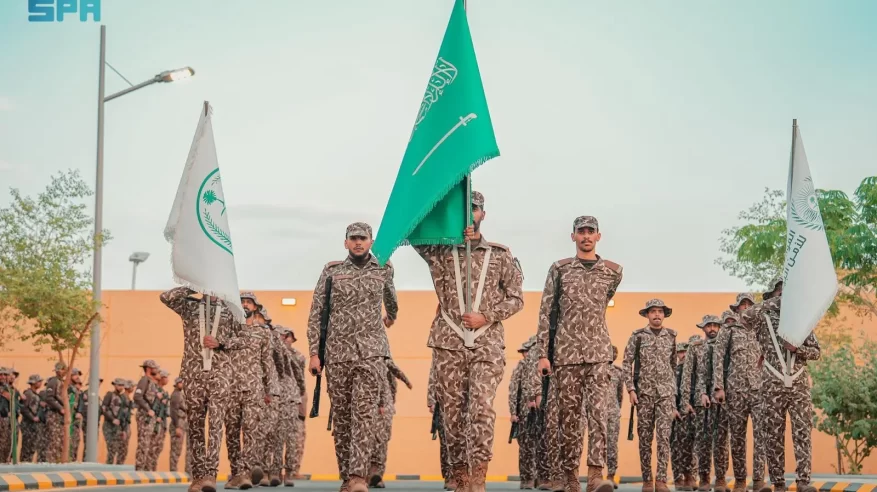 اللواء الحربي يتفقد قيادة القوة الخاصة للأمن البيئي في المدينة المنورة